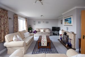 Sitting Room- click for photo gallery